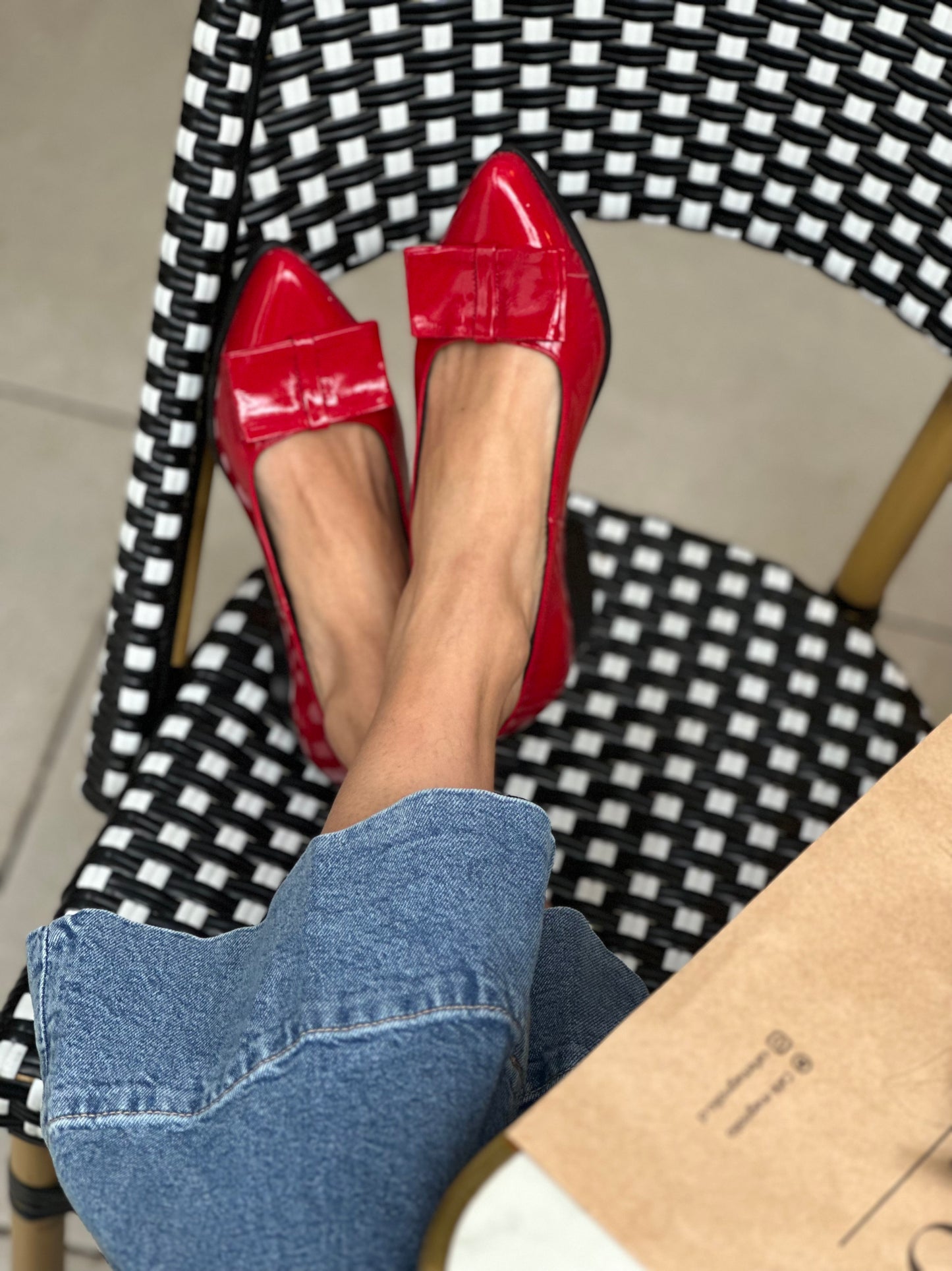 LUCÍA ROJO