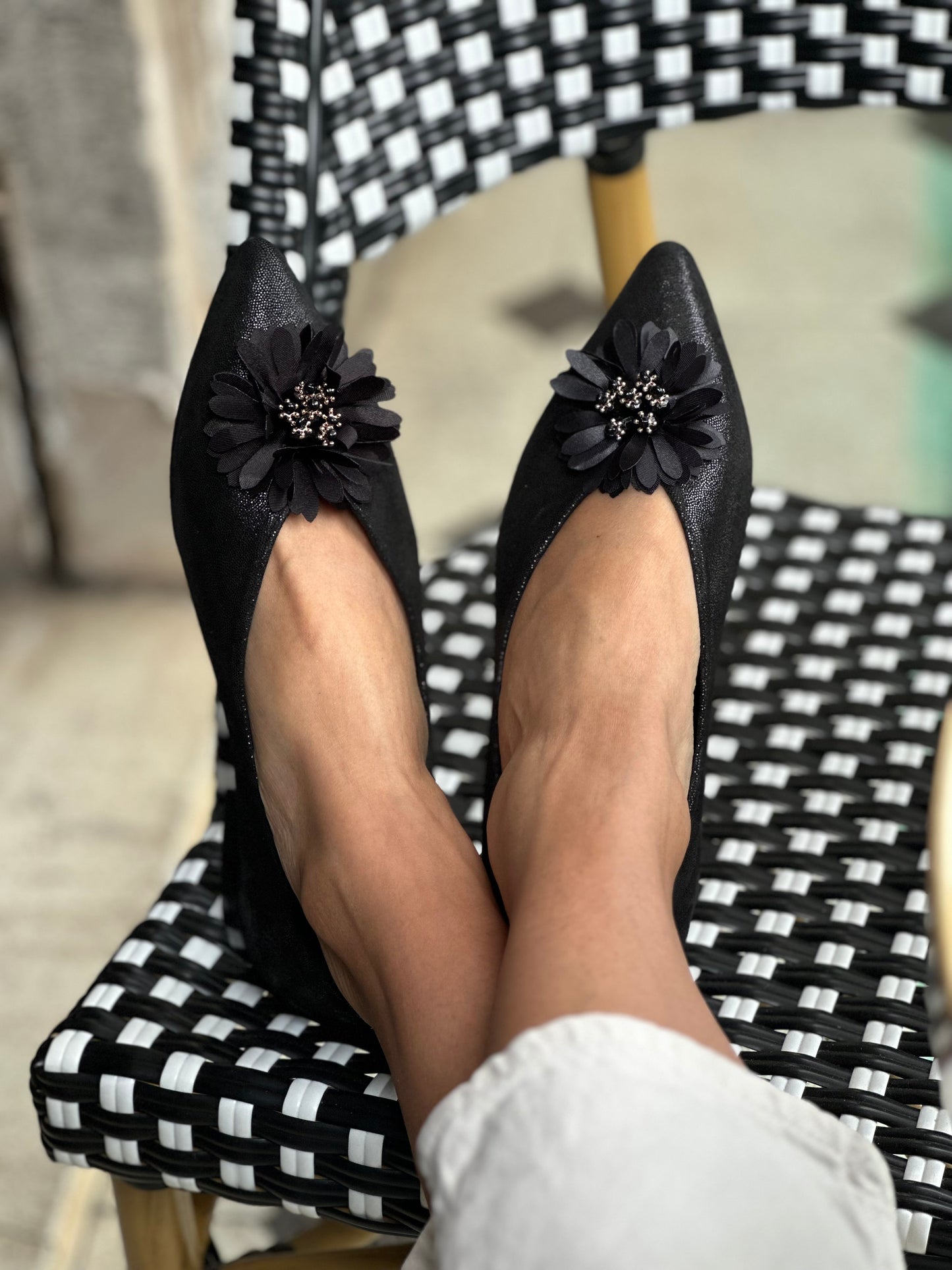 FLOR NEGRO