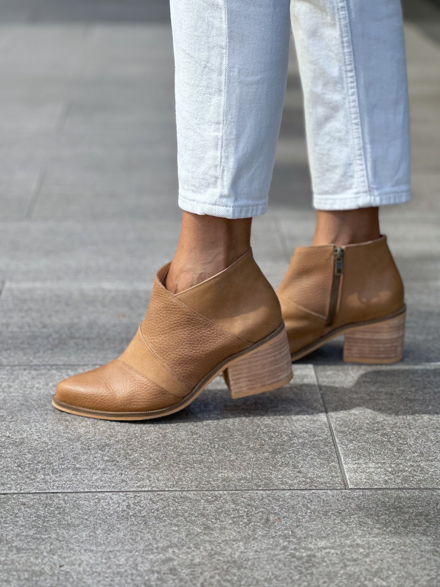 TRAVIATA CAMEL PREVENTA. ( envíos a partir del 4 de abril )